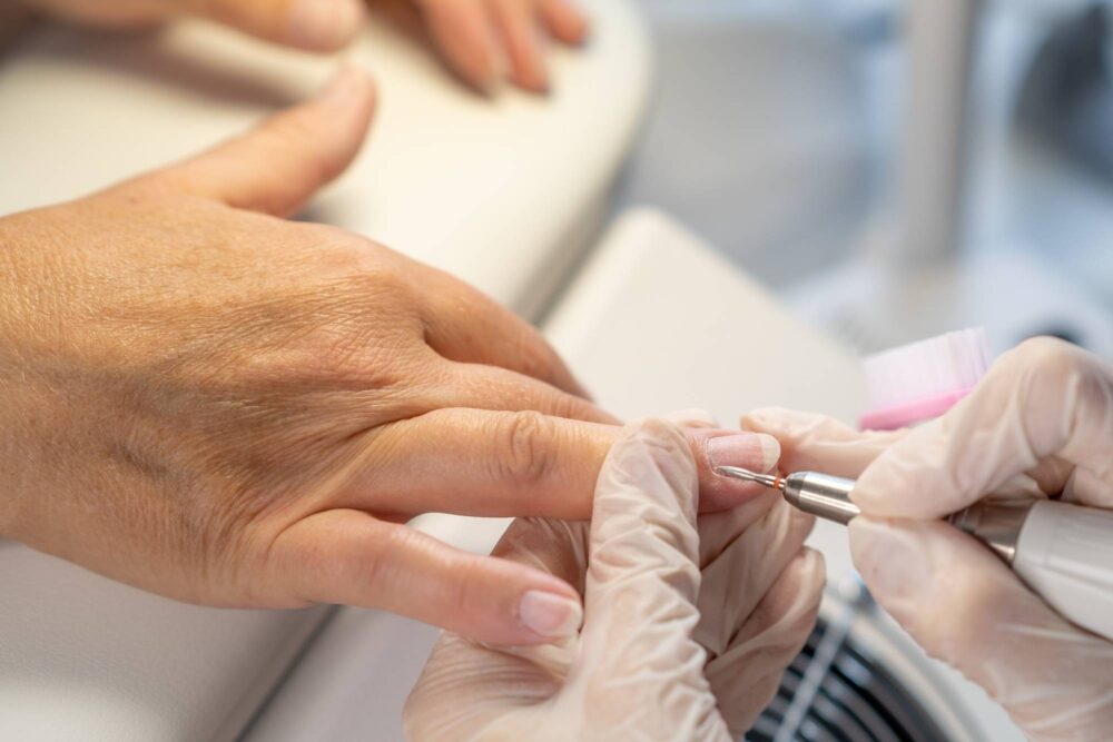 Manicure - Manon's Beauty Salon